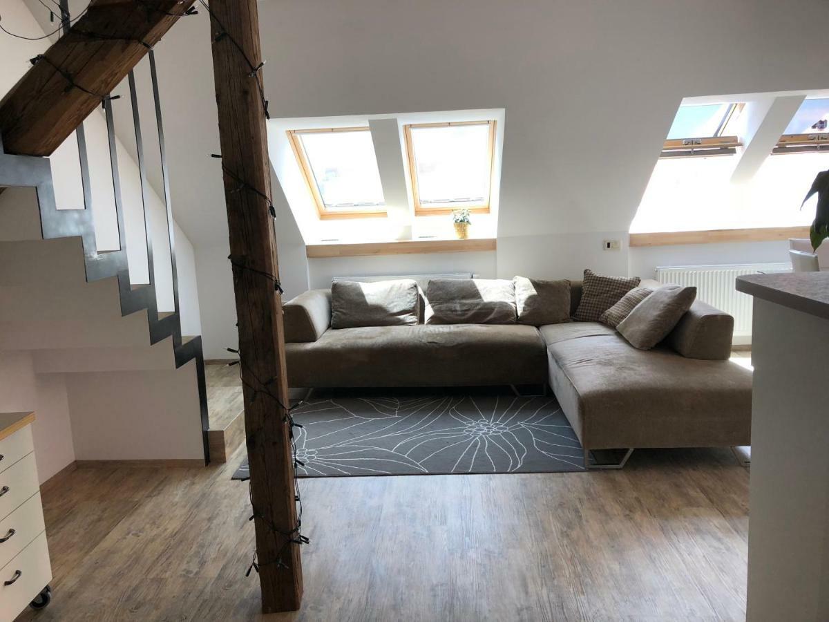 Apartma Linhartov Trg Radovljica Ngoại thất bức ảnh